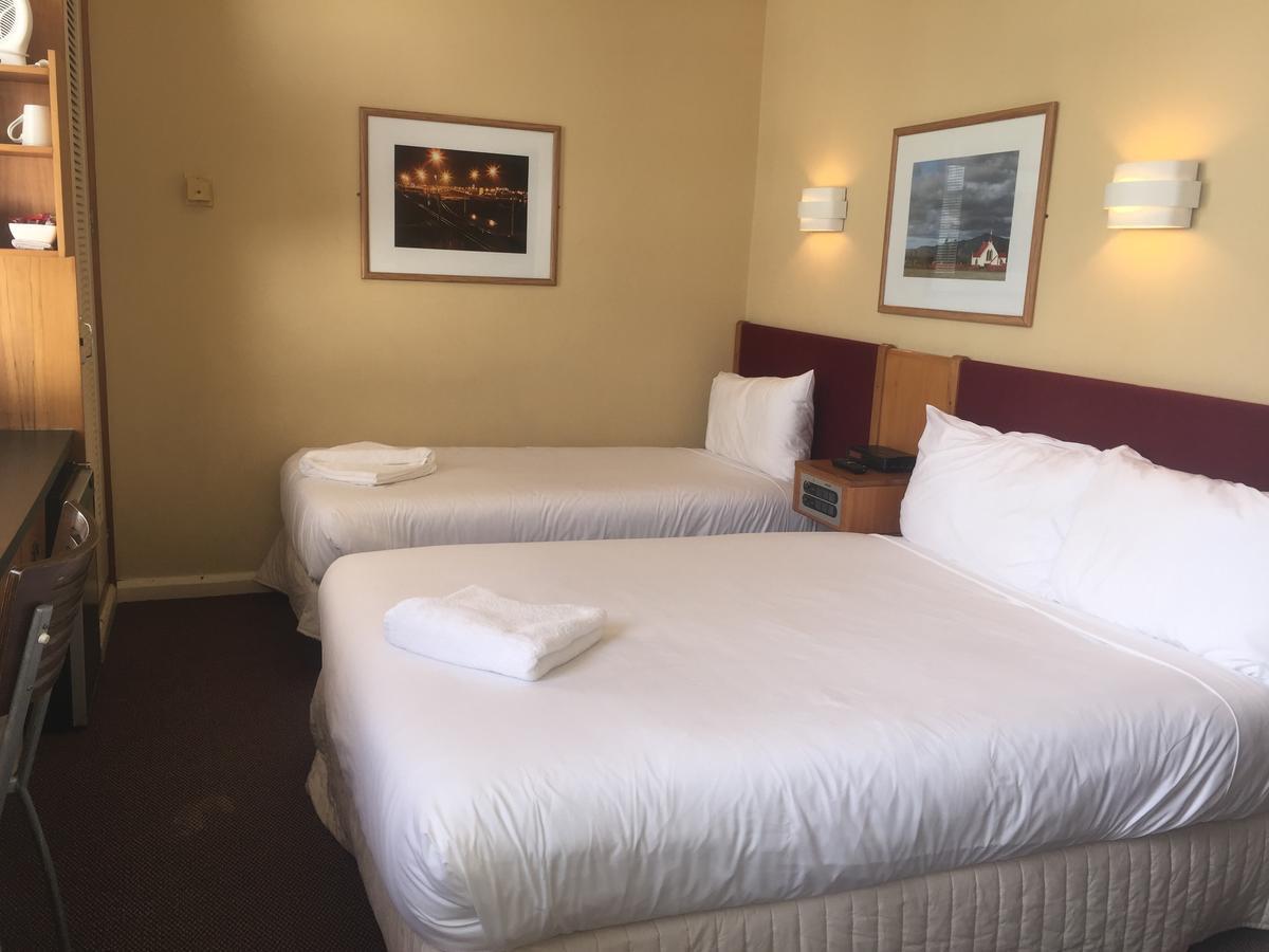 פלמרסטון נורת' The Cobb Hotel מראה חיצוני תמונה